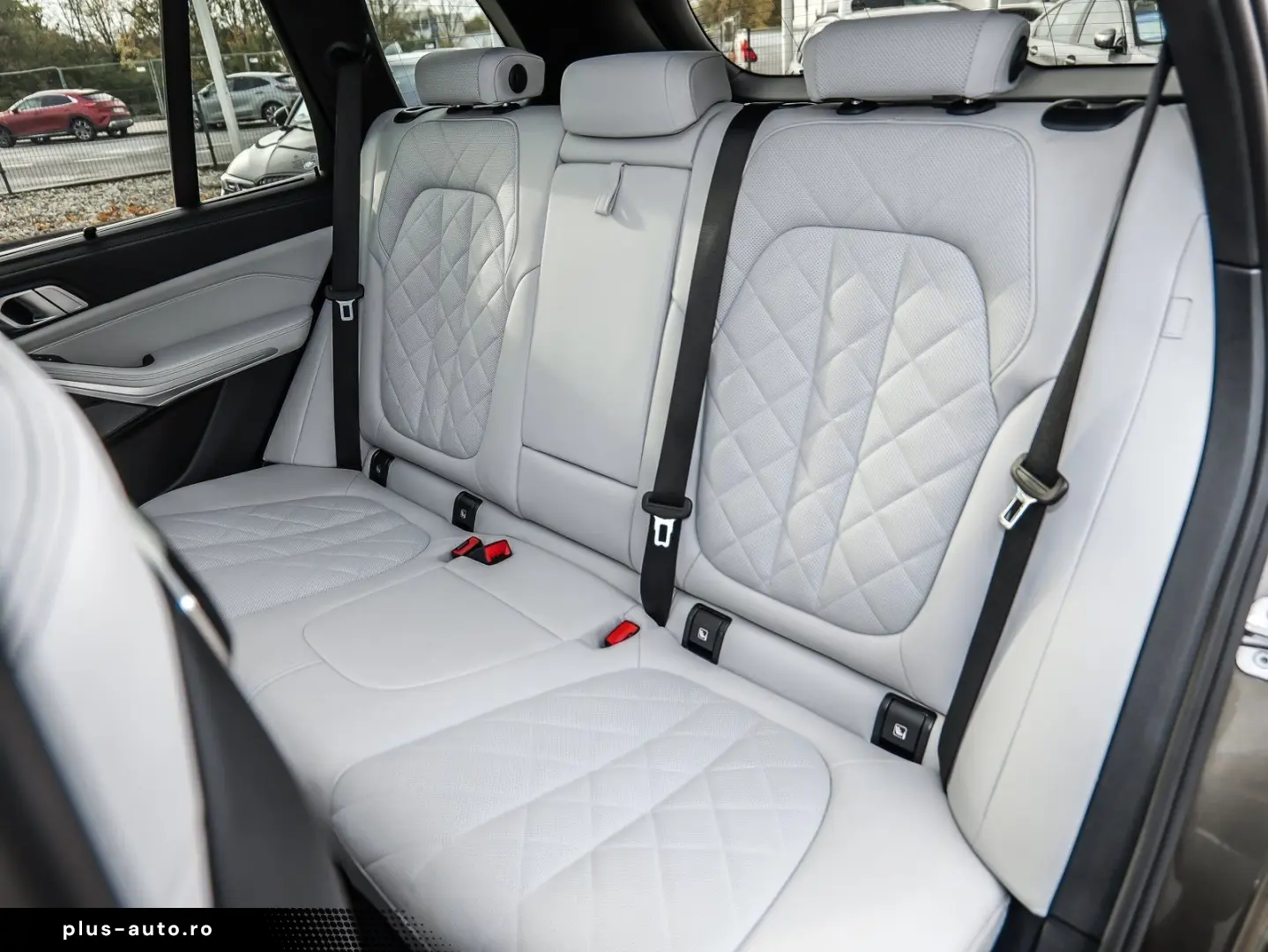 BMW X5 xDrive50e Pano DA Prof. AHK Soft-Close 21