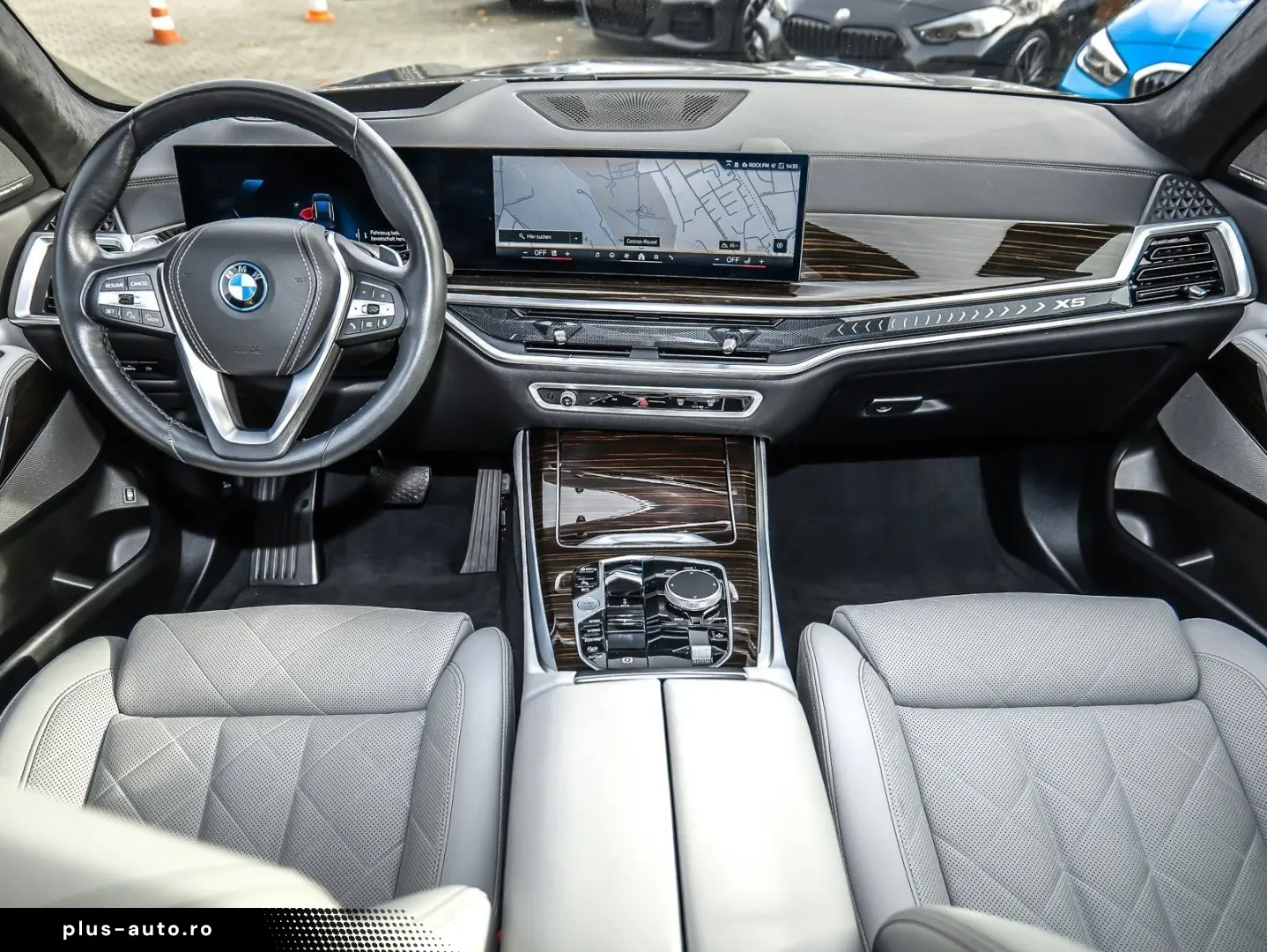 BMW X5 xDrive50e Pano DA Prof. AHK Soft-Close 21