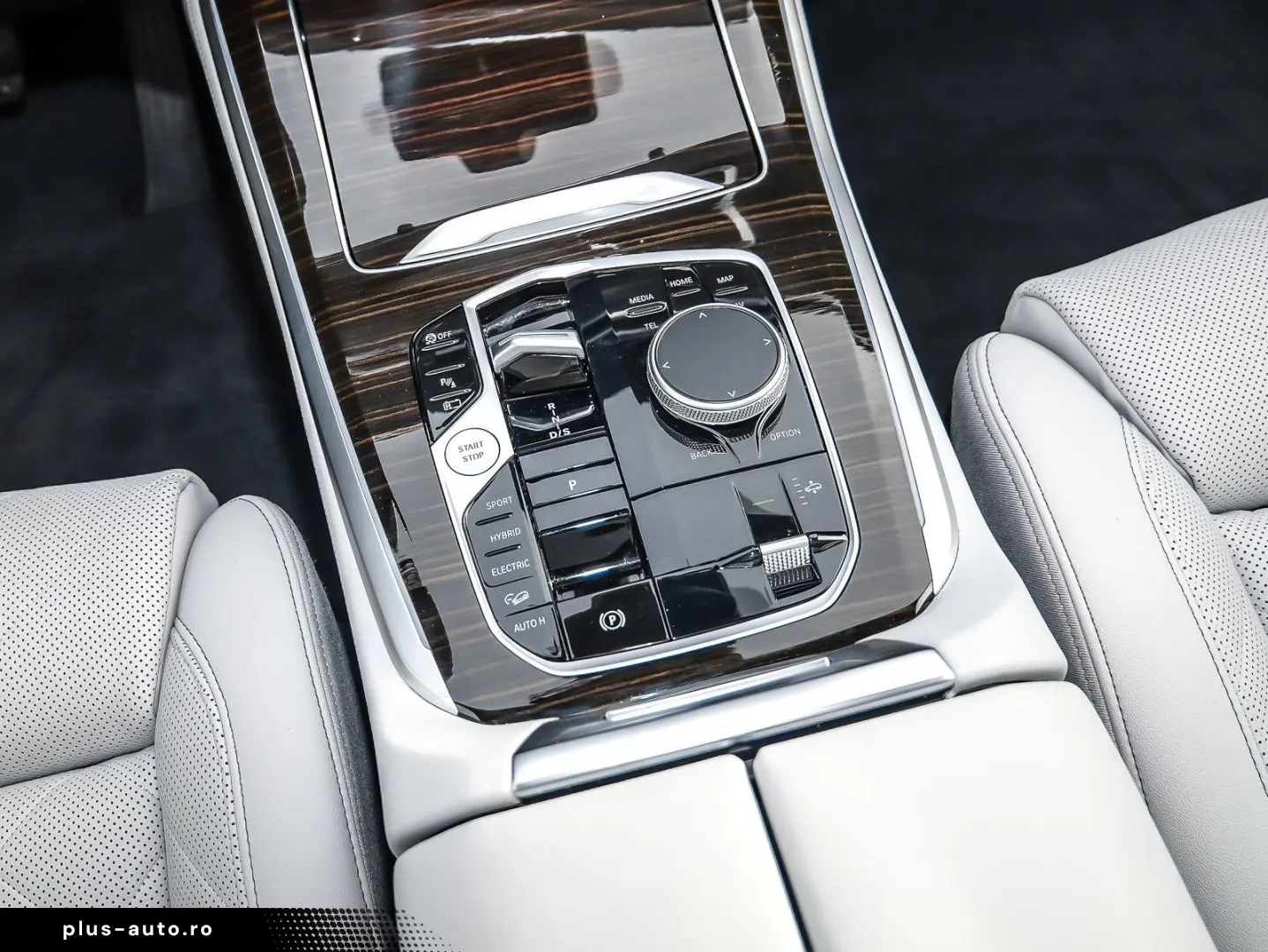 BMW X5 xDrive50e Pano DA Prof. AHK Soft-Close 21