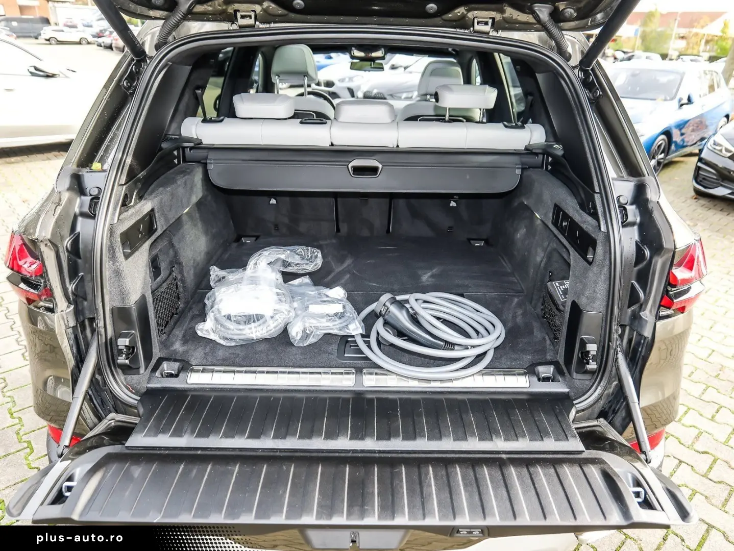 BMW X5 xDrive50e Pano DA Prof. AHK Soft-Close 21