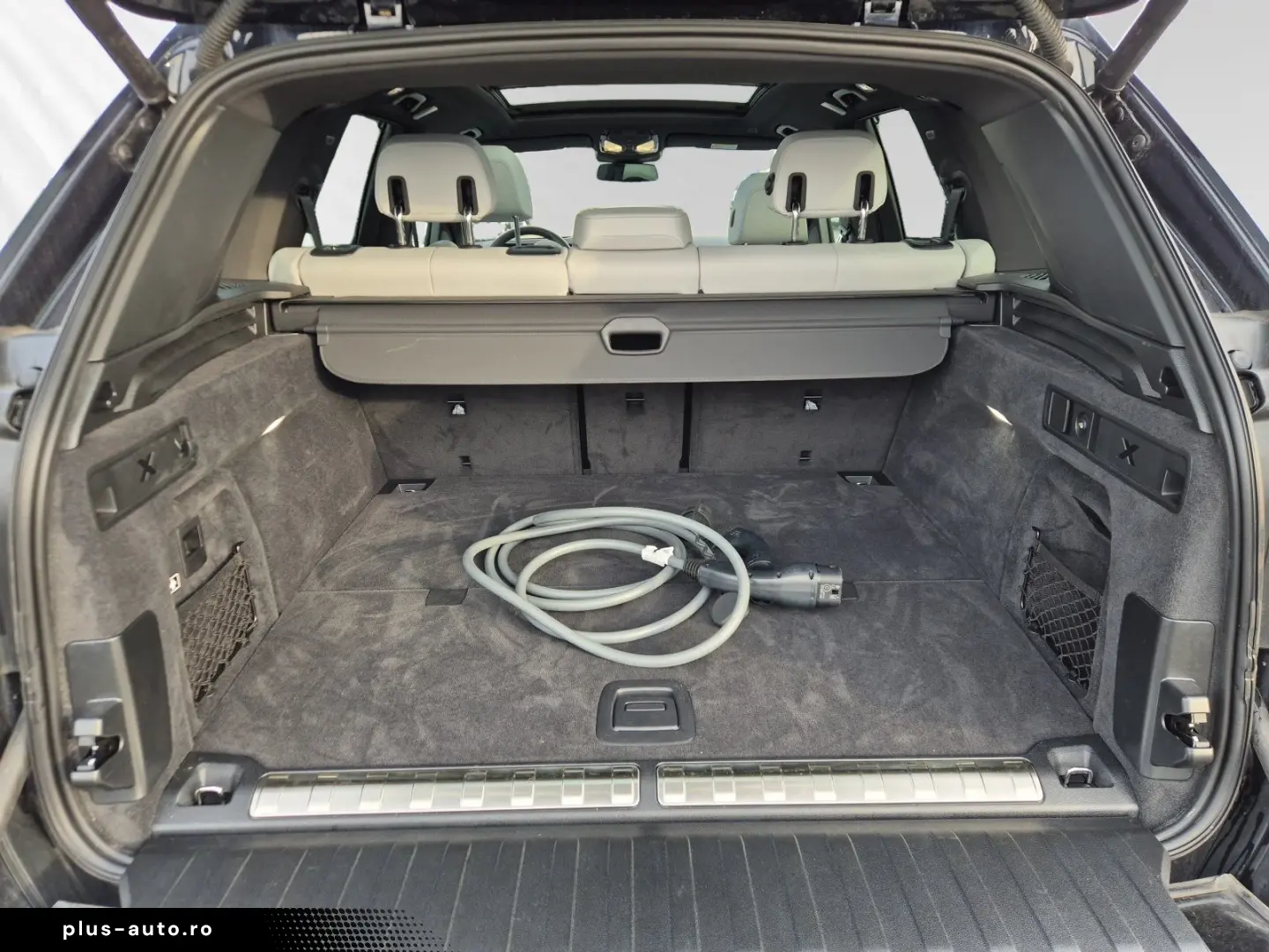 BMW X5 xDrive50e M Sport AHK Pano LCProf. Head-Up