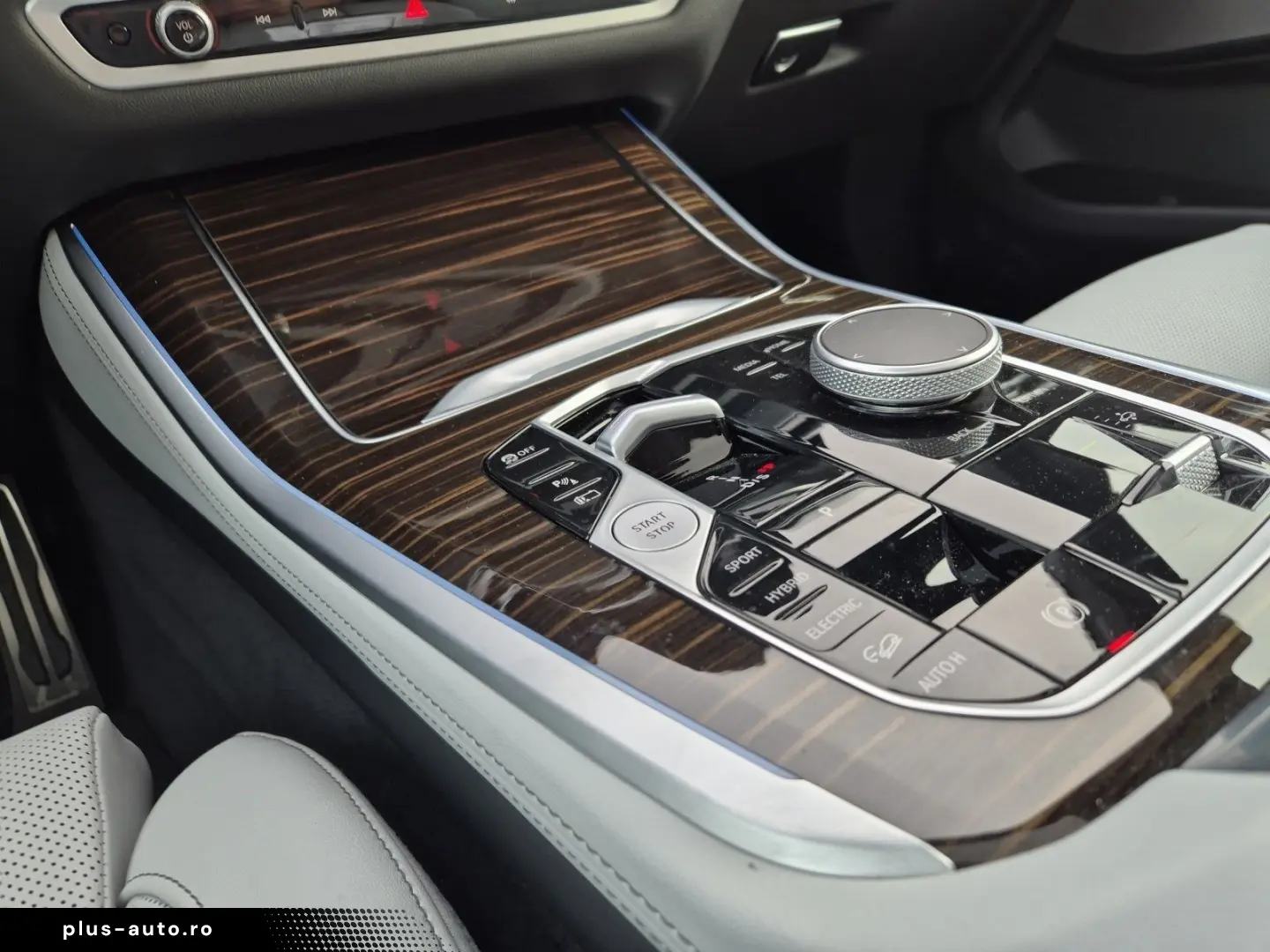 BMW X5 xDrive50e M Sport AHK Pano LCProf. Head-Up