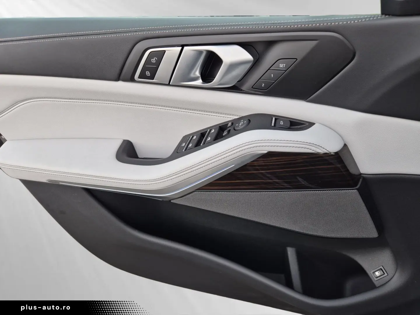 BMW X5 xDrive50e M Sport AHK Pano LCProf. Head-Up