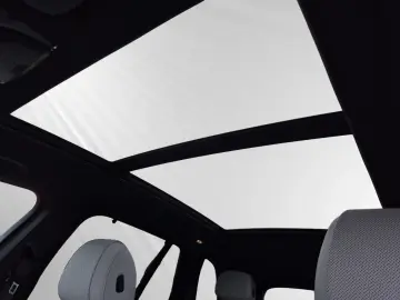 BMW X5 xDrive50e M Sport AHK Pano LCProf. Head-Up