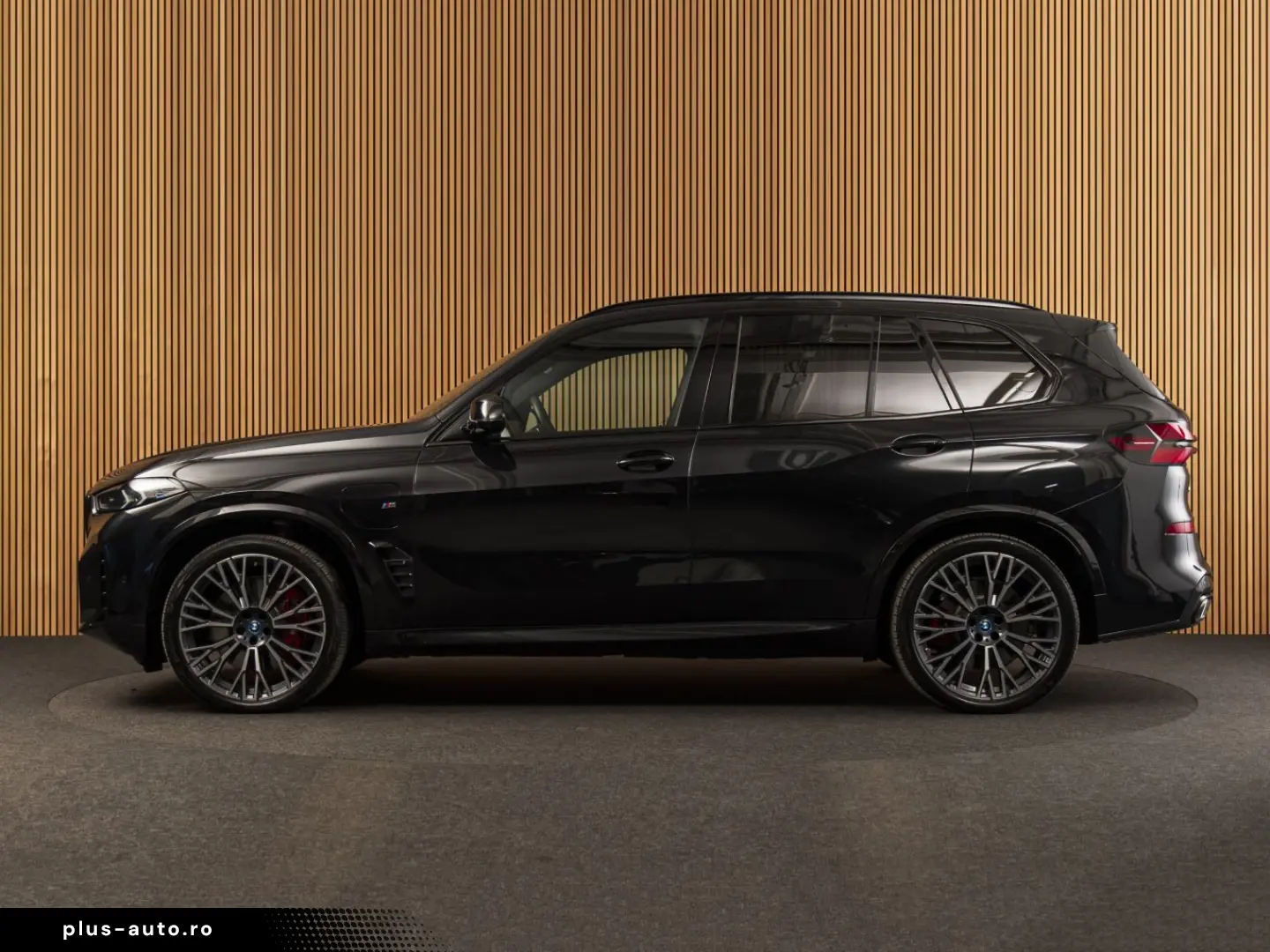 BMW X5 Xdrive50e M-SPORT-MASSAGE-TOWB-22 -CARBON