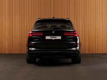 BMW X5 Xdrive50e M-SPORT-MASSAGE-TOWB-22 -CARBON