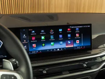 BMW X5 Xdrive50e M-SPORT-MASSAGE-TOWB-22 -CARBON