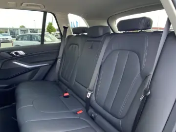 BMW X5 xDrive45e HiFi DAB WLAN Parkassistent Shz