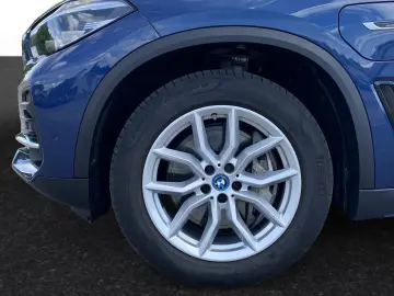 BMW X5 xDrive45e HiFi DAB WLAN Parkassistent Shz