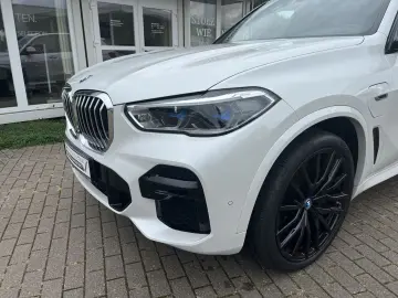 BMW X5 45e M Sport Laserlicht HUD  AHK Navi Leder