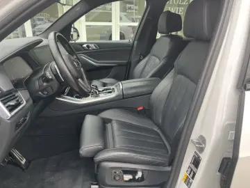 BMW X5 45e M Sport Laserlicht HUD  AHK Navi Leder