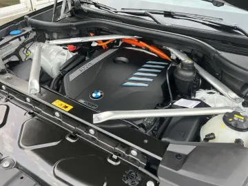 BMW X5 45e M Sport Laserlicht HUD  AHK Navi Leder