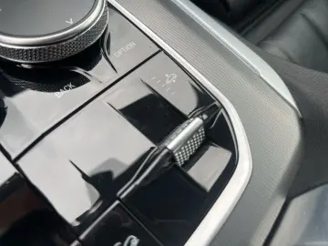 BMW X5 45e M Sport Laserlicht HUD  AHK Navi Leder