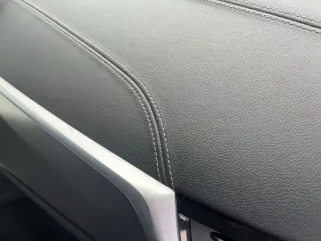 BMW X5 45e M Sport Laserlicht HUD  AHK Navi Leder