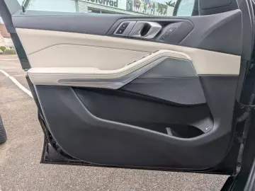 BMW X5 x45e M Sport HUD Laser Kamera Komfz.HiFi 22