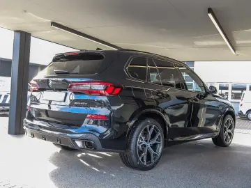 BMW X5 xDrive45e M Sport HUD PANO ACC AHK 360 KAM