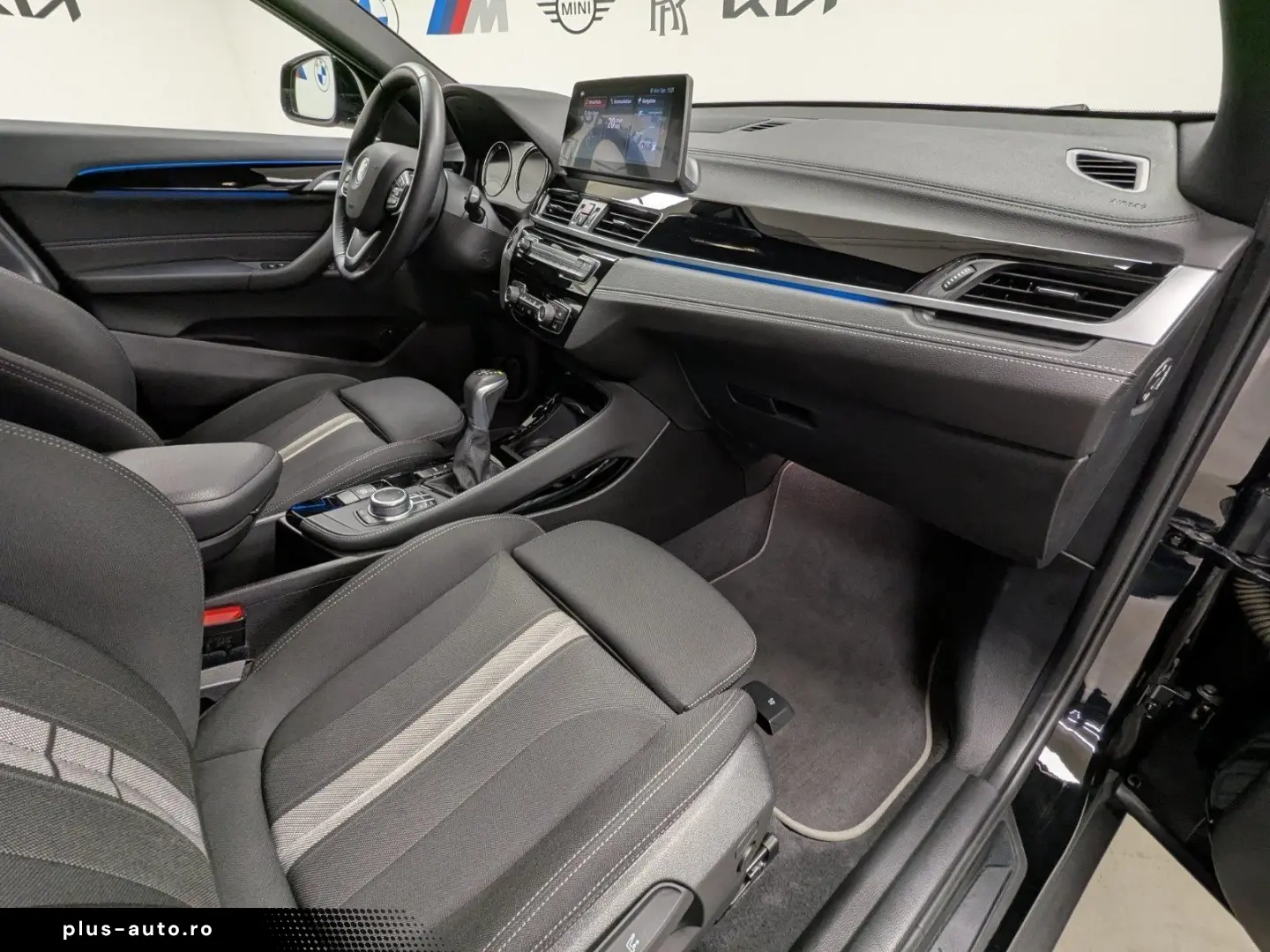 BMW X2 xDrive25e HuD HiFi DA PA RFK DAB LED 18''