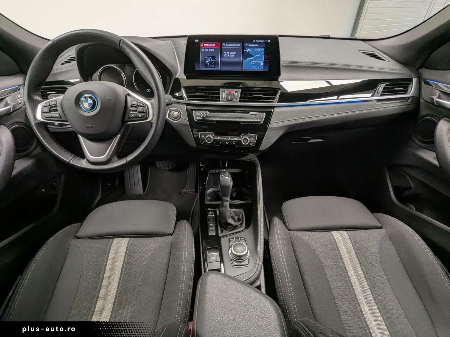 BMW X2 xDrive25e HuD HiFi DA PA RFK DAB LED 18''