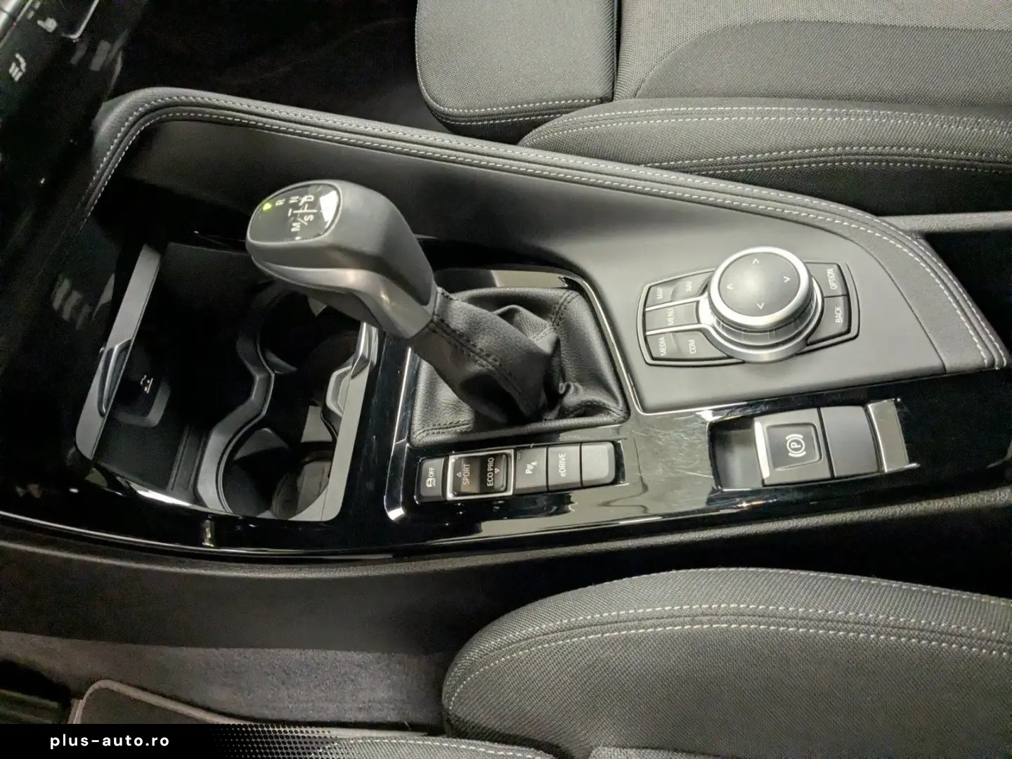 BMW X2 xDrive25e HuD HiFi DA PA RFK DAB LED 18''