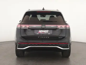 VW Tiguan 2.0 TSI DSG 4M R-Line IQ Pano Nav ACC 360