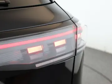 VW Tiguan 2.0 TSI DSG 4M R-Line IQ Pano Nav ACC 360