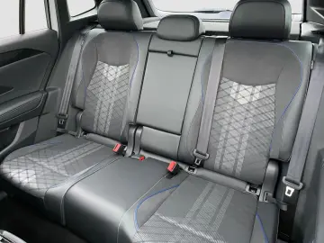 VW Tiguan R-Line 4Motion TDI DSG 20  AHK PANO BLACK