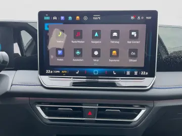 VW Tiguan R-Line 4Motion TDI DSG 20  AHK PANO BLACK