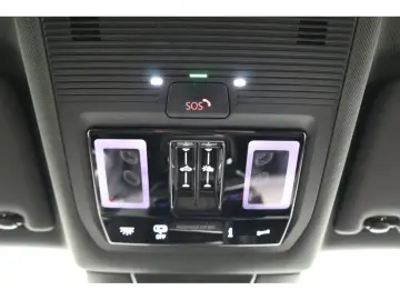 VW Tiguan 2.0 TDI 4M R-Line  Black Style  DSG Navi