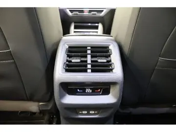 VW Tiguan 2.0 TDI 4M R-Line  Black Style  DSG Navi