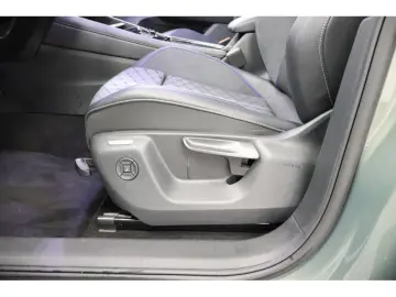 VW Tiguan 2.0 TDI 4M R-Line  Black Style  DSG Navi