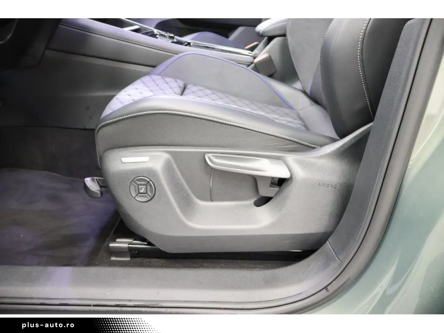 VW Tiguan 2.0 TDI 4M R-Line  Black Style  DSG Navi