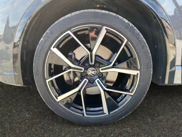 VW Tiguan R-Line 2.0 TSI DSG 4M Pano AHK Matrix ACC