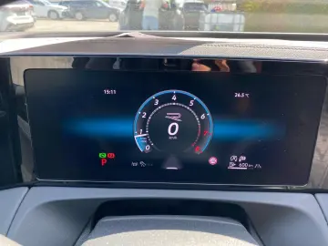 VW Tiguan R-Line 2.0 TSI DSG 4M Pano AHK Matrix ACC