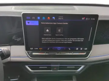 VW Tiguan R-Line 2.0 TSI DSG 4M Pano AHK Matrix ACC