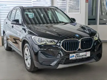 BMW X1 xD25e KAMERA AHK LED