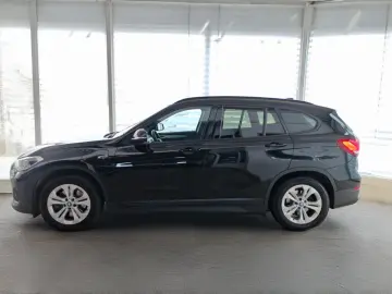BMW X1 xD25e KAMERA AHK LED