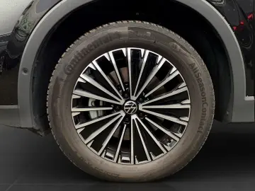 VW Tiguan 2.0 TDI DSG 4M 193PS ELEGANCE PANO AHK KA