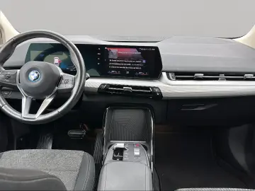 BMW 225e xDrive Active Tourer Kamera Sitzheizung