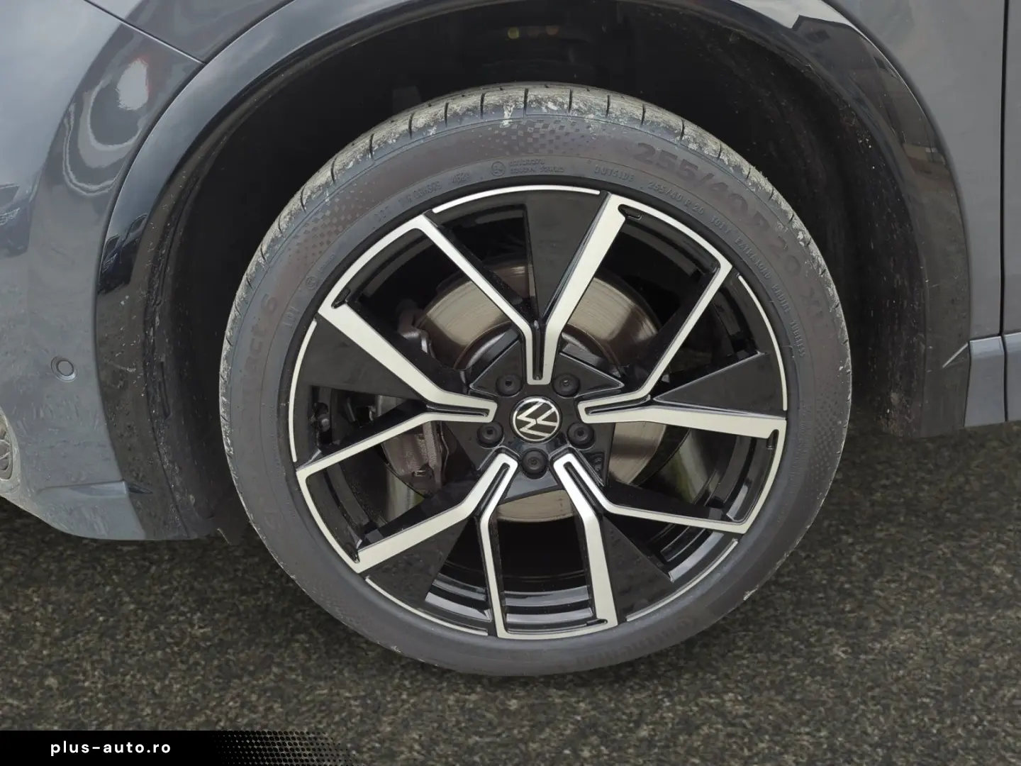 VW Tiguan R-Line 2.0 TSI DSG 4M Pano AHK Matrix ACC