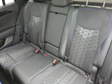 VW Tiguan R-Line 2.0 TSI DSG 4M Pano AHK Matrix ACC