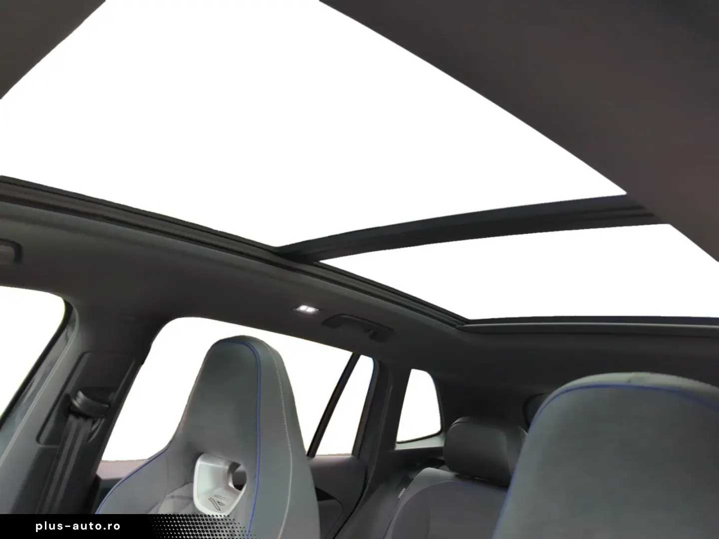 VW Tiguan R-Line 2.0 TSI DSG 4M Pano AHK Matrix ACC