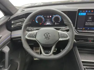 VW Tiguan R-Line 2.0 TSI DSG 4M Pano AHK Matrix ACC