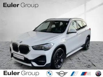 BMW X1 xD 25e SportLine Navi  HUD ACC LED Kamera