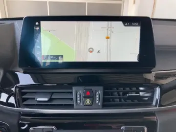 BMW X1 xD 25e SportLine Navi  HUD ACC LED Kamera