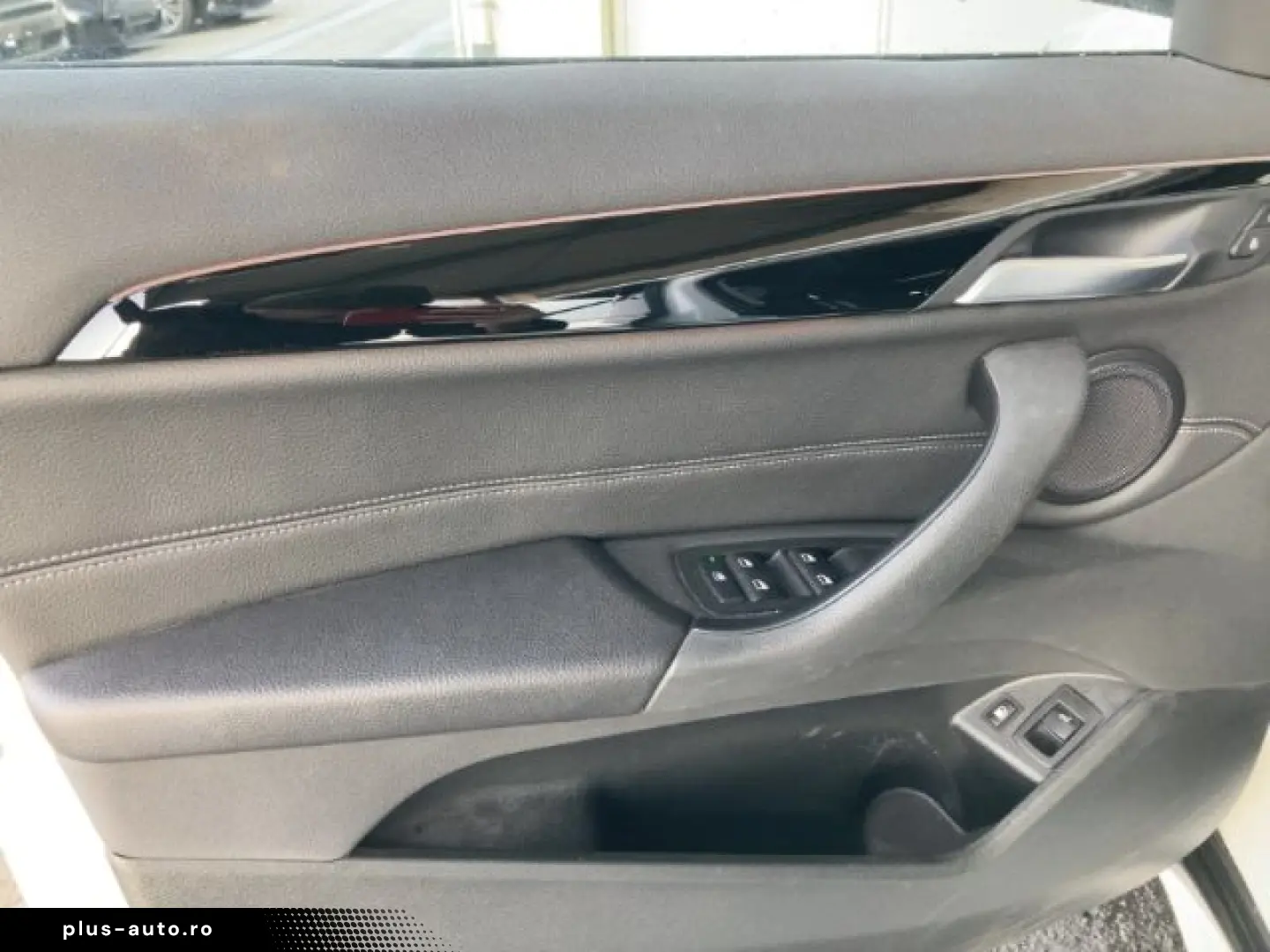 BMW X1 xD 25e SportLine Navi  HUD ACC LED Kamera