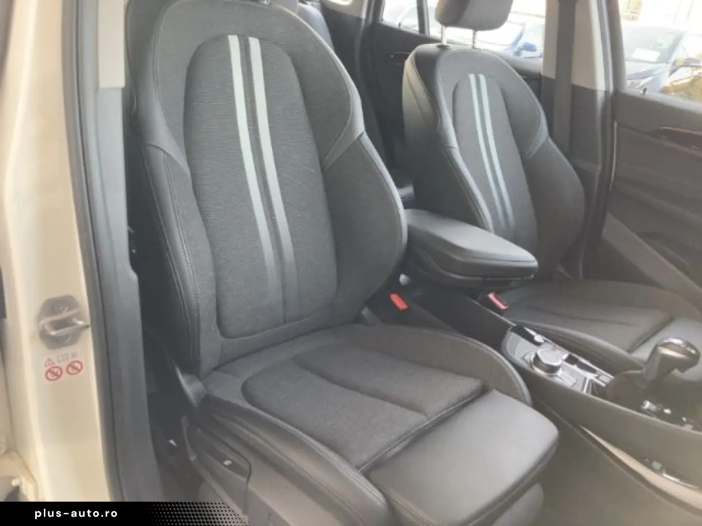 BMW X1 xD 25e SportLine Navi  HUD ACC LED Kamera