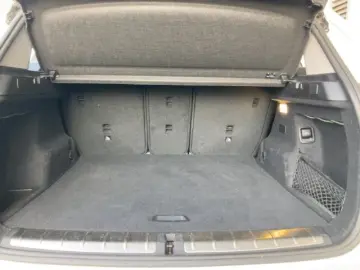 BMW X1 xD 25e SportLine Navi  HUD ACC LED Kamera