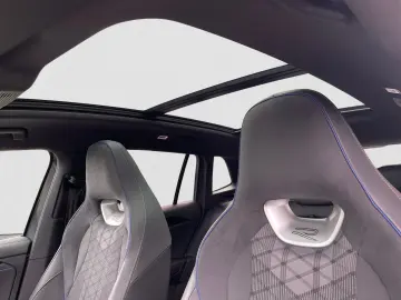 VW Tiguan R-Line 4Motion TDI DSG 20  AHK PANO BLACK