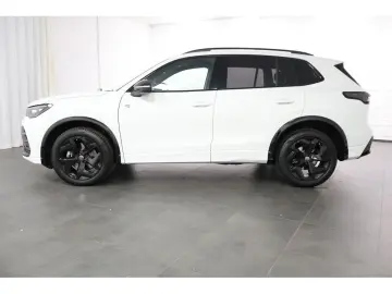 VW Tiguan 2.0 TDI 4M R-Line  Black Style  DSG Navi