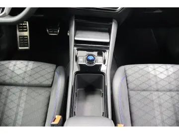 VW Tiguan 2.0 TDI 4M R-Line  Black Style  DSG Navi